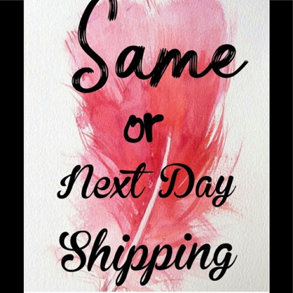 Meet your Posher, Lizette - Picture 3 of 5